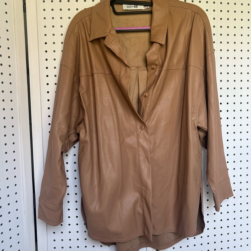 DO+BE Women's Light Tan Leather Button-Up Jacket